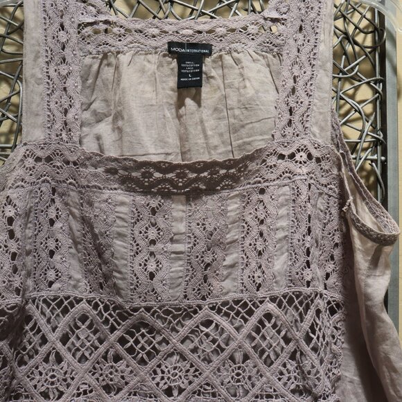Moda Sheer Crochet Tank Top in Gray. - Picture 2 of 2